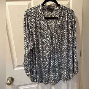 Always Indigo 2X Black & Peach Patterned Top 3/4 Roll Tab Sleeves Stretchy NWT